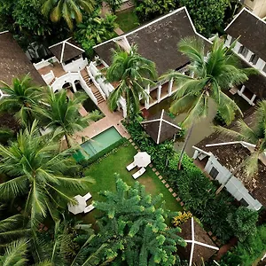 5* Station touristique Satri House